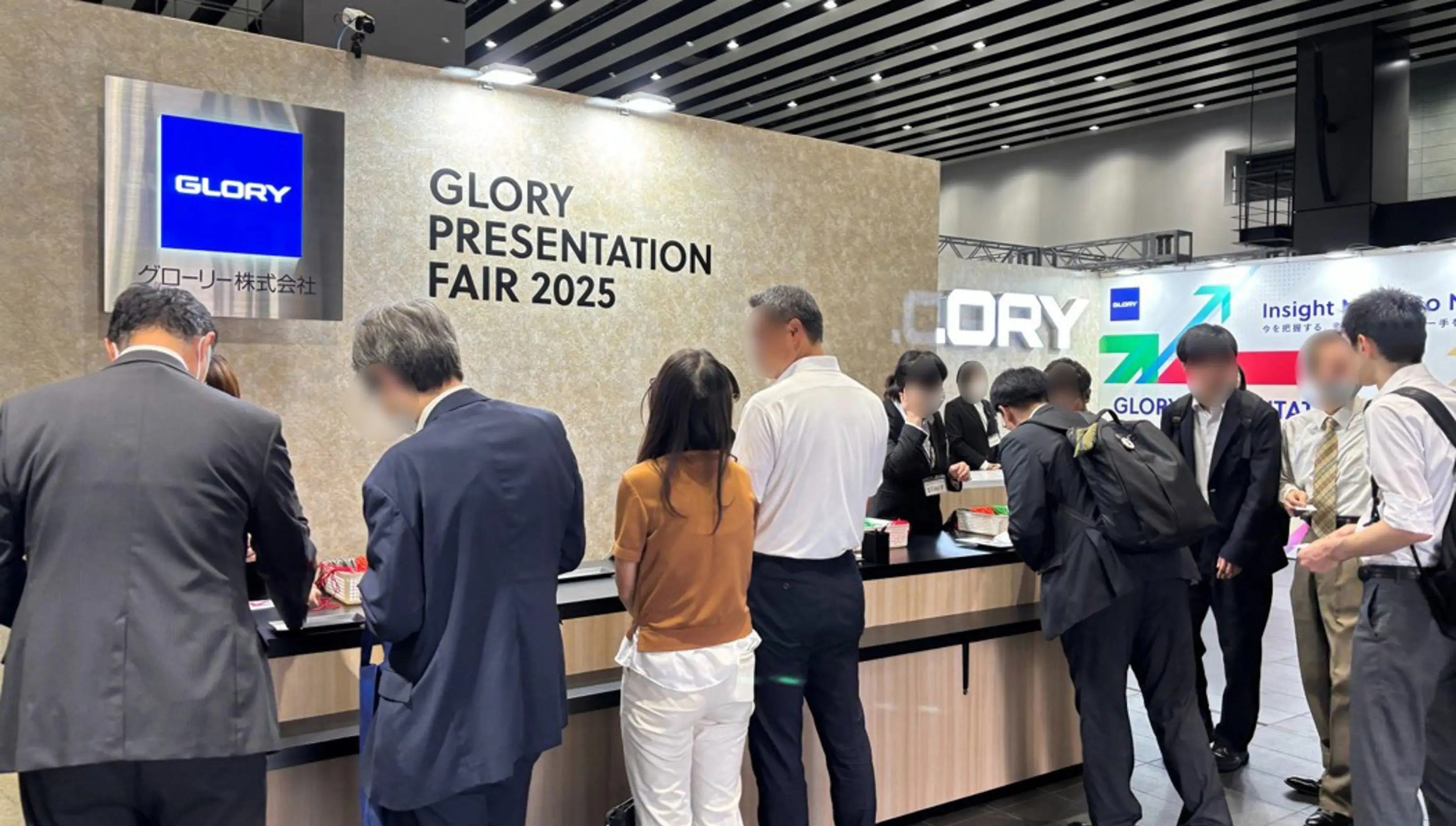 GLORY PRESENTATION FAIR 2025